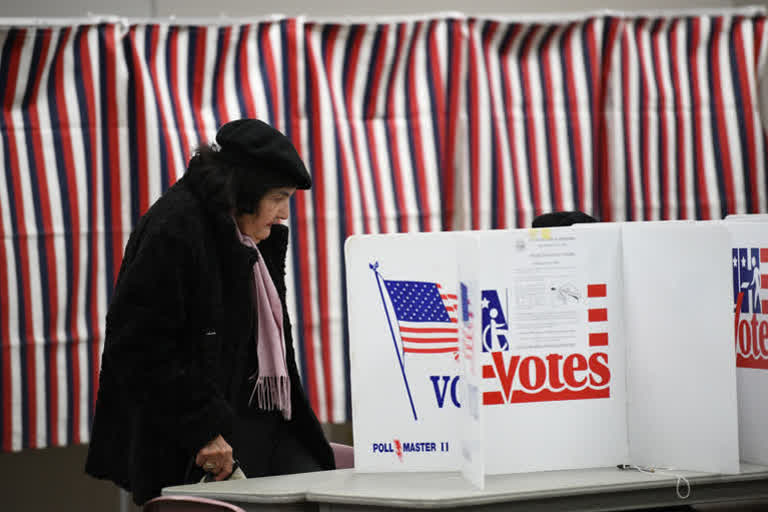 US election, America Election, highest voter turnout in more than century,  highest voter turnout in more than century in America, US election 2020, US election 2020 news, ಅಮೆರಿಕ ಚುನಾವಣೆ, ಯುಎಸ್​ ಚುನಾವಣೆ, ನೂರಾರು ವರ್ಷಗಳಲ್ಲಿ ಇದೇ ಮೊದಲ ಬಾರಿಗೆ ದಾಖಲೆಯ ಮತದಾನ, ಅಮೆರಿಕಾದಲ್ಲಿ ನೂರಾರು ವರ್ಷಗಳಲ್ಲಿ ಇದೇ ಮೊದಲ ಬಾರಿಗೆ ದಾಖಲೆಯ ಮತದಾನ, ಯುಎಸ್​ ಚುನಾವಣೆ 2020, ಯುಎಸ್​ ಚುನಾವಣೆ 2020 ಸುದ್ದಿ,