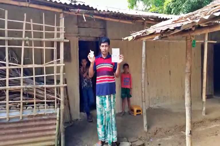 alligence of scam happening in pradhan mantri awas yojana in karimganj assam etv bharat news