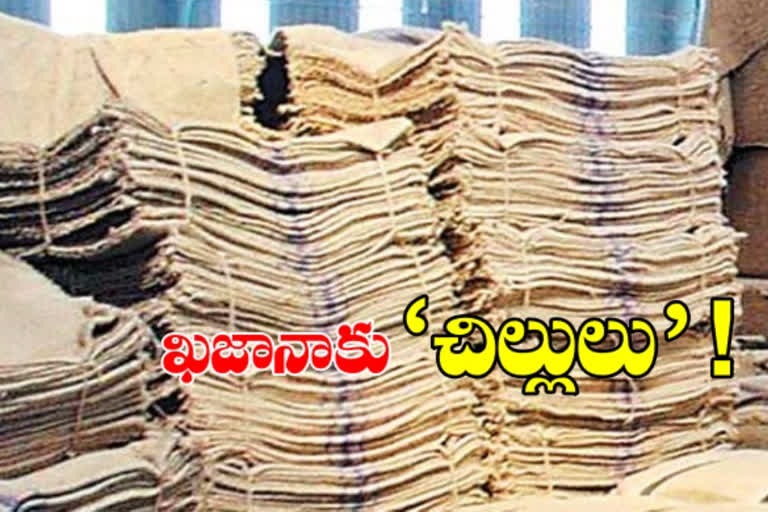 Telangana Civil Supplies department receives shabby Jute bags from contractors