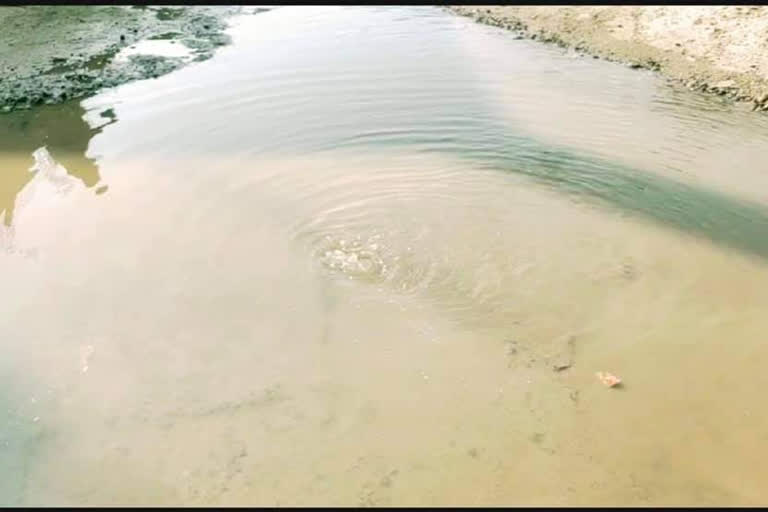 pipeline damage caused by water leaks