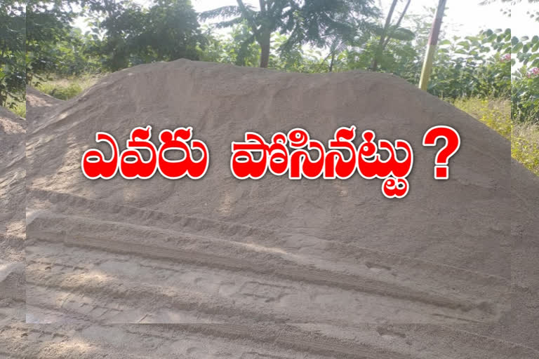 illegal storage of sand in a venchor at motkur in yadadri bhuvanagiri district