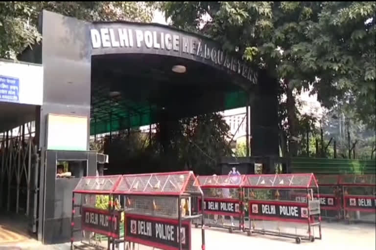 Delhi police arrests Amrapali directors in cheating case