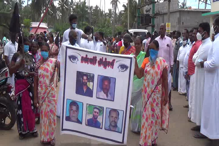 Villagers pay tribute to fishermen dies in various accident