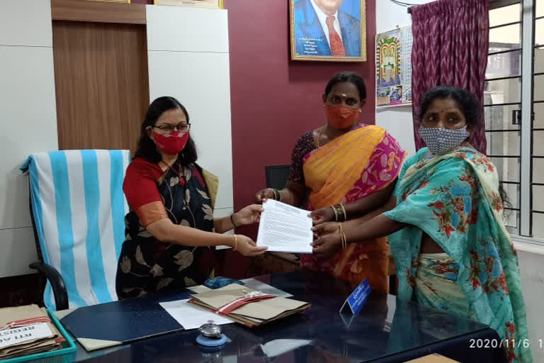 collector anitha ramachandran visit yadadri mro office in yadadri bhuvanagiri district