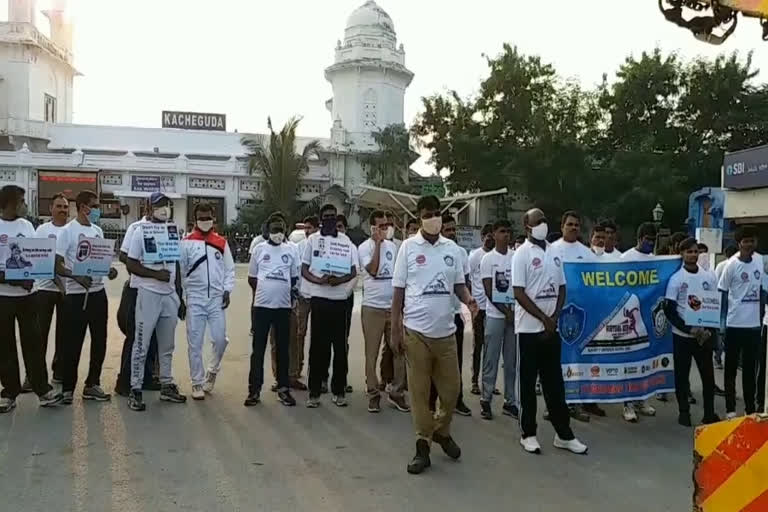 kachiguda traffic police 2k run from railway station