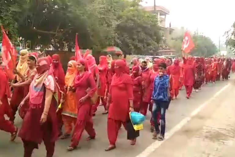 asha workers besiege op dhankar office in jhajjar