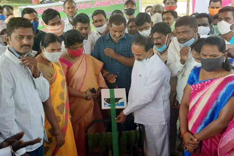 Minister Etala Rajender inaugurated grain purchasing center at Beempalli