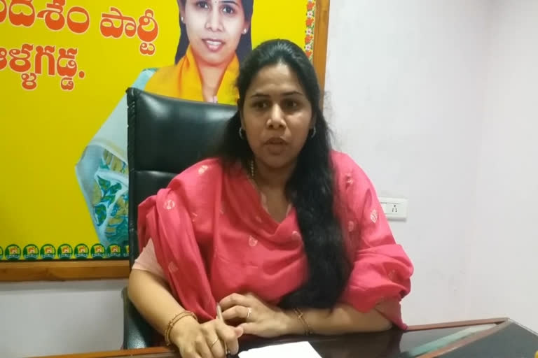 bhuma Akhila priya comments on ycp government