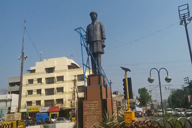 preparations-to-develop-madhavrao-scindia-statue-in-indore