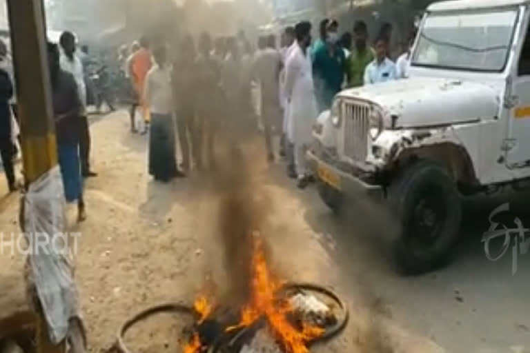 Patna people stage protest, seek justice for former village chief