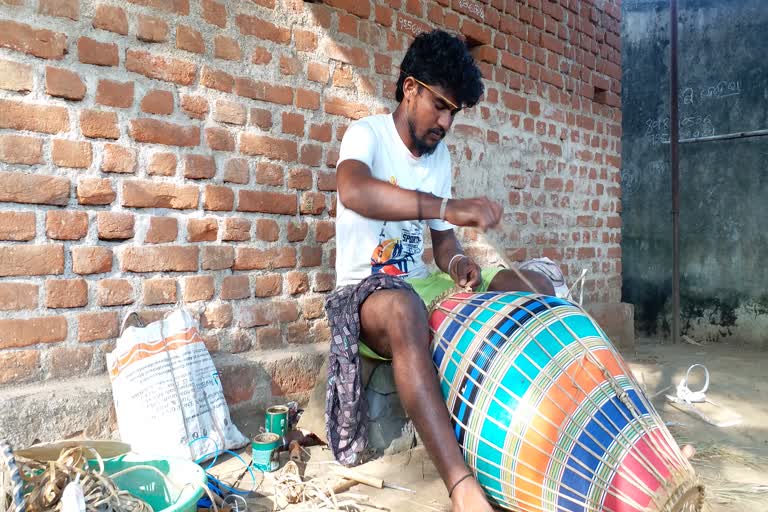 drum prepared craftsman affected by covid19 in boudh