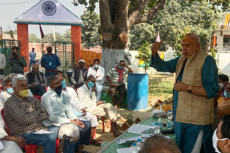 गौ आधारित प्राकृतिक खेती करने का किसानों से किया आह्वान