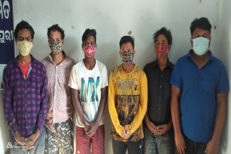 Kakatpur police arrested 6 brown sugar smugglers