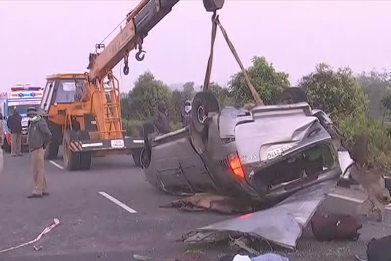 road accident at hyderabad