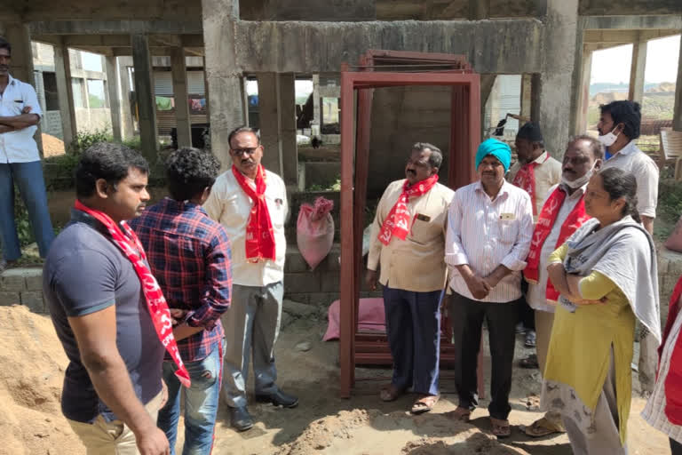 double bedroom houses visit by cpm leaders in nizamabad district