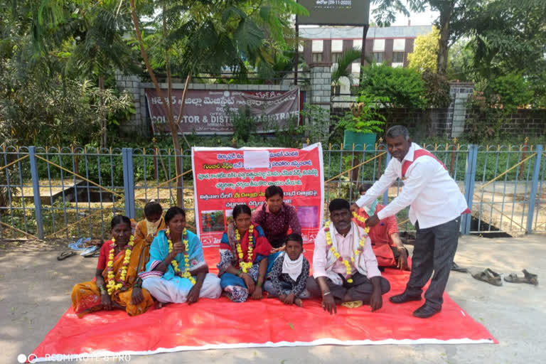 a farmer protest in front of nirmal collectorate