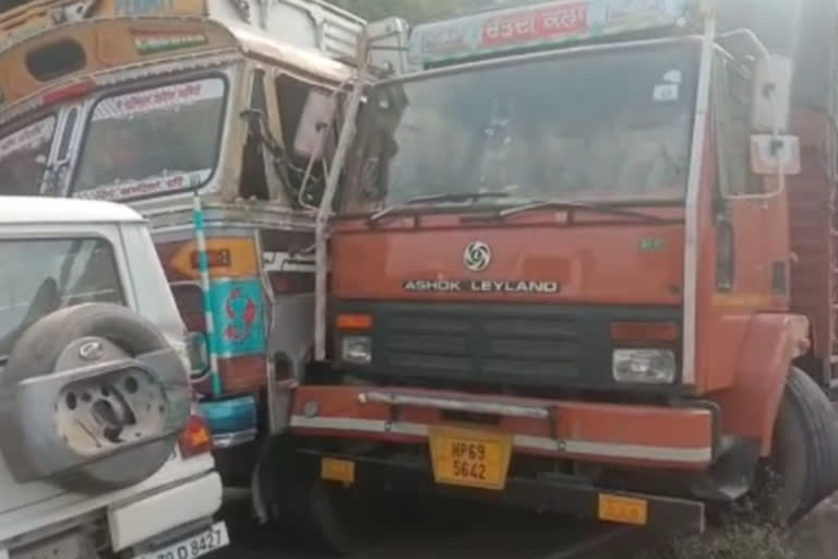 road accident on NH 205 Chandigarh-Manali in Bilaspur