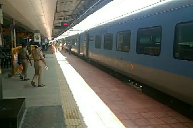 Many special trains started operating in Ranchi Rail Division