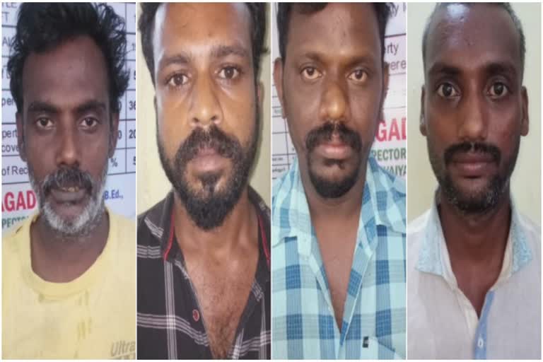 நகைகளை திருடி உருக்கிய நான்கு பேர்