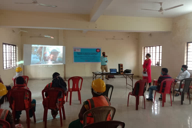 workshop organized for scavengers in jamshedpur