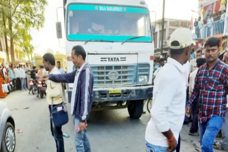 one-person-died-in-a-road-accident-in-palamu