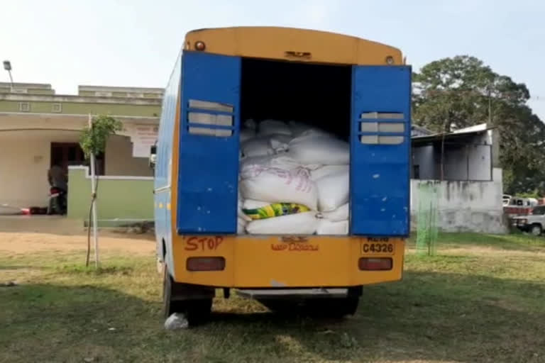 4 tonne ration rice seized