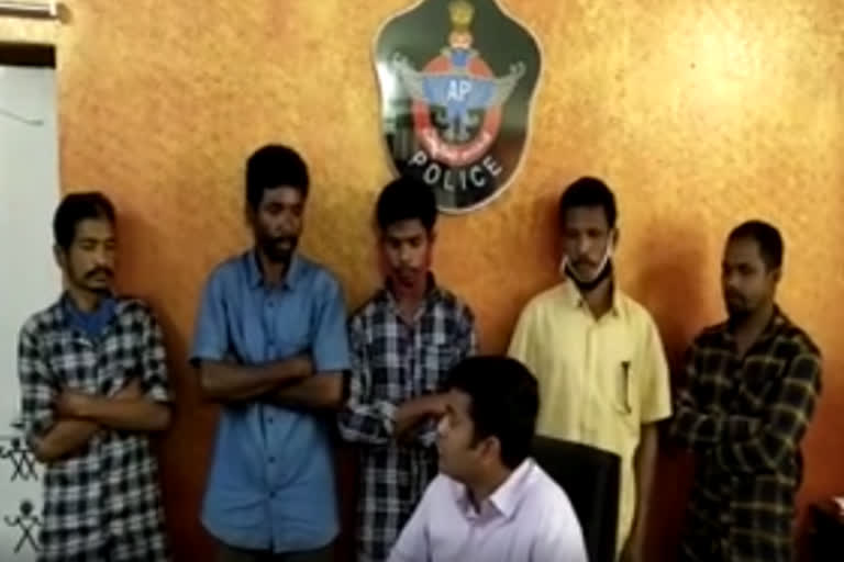 five-militia-members-surrendered-in-chintapalli-visakha-dist