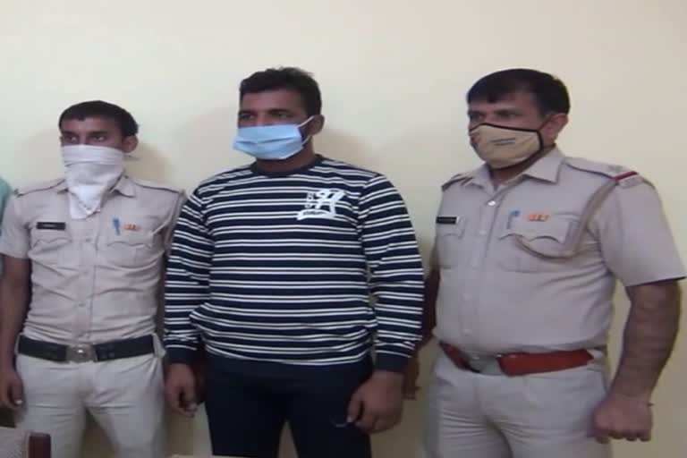 palwal police arrested accused of murder case