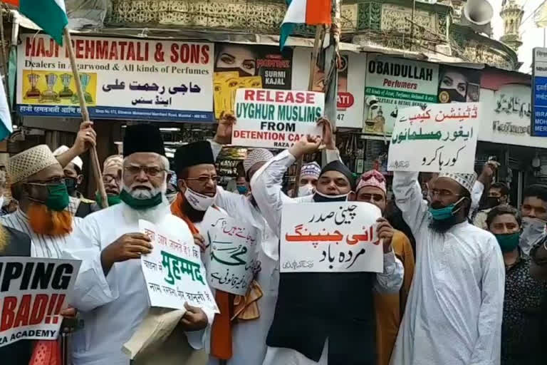 protest against china in mumbai