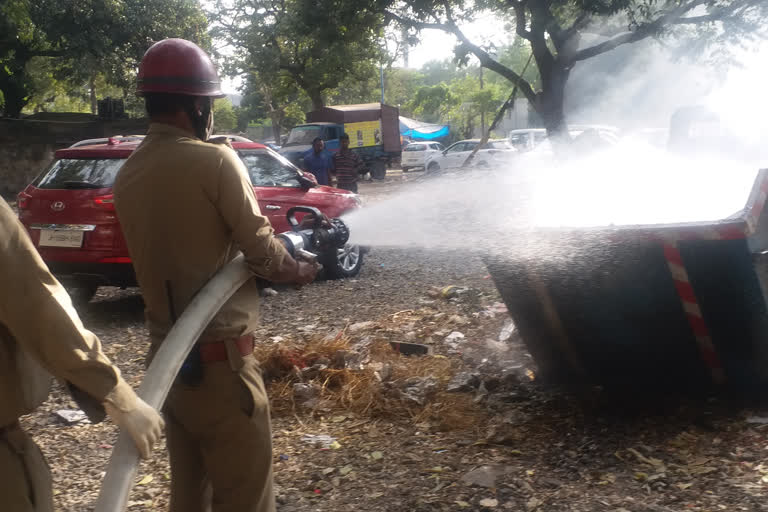 Fire near Sakchi Cinema Hall in Jamshedpur