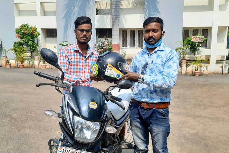 hi-tech  helmet made by youth in sangli