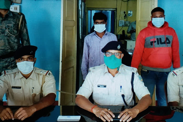 two criminals arrested in seraikela