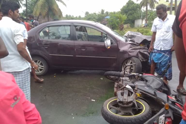 7 injured in nagappattinam car accident