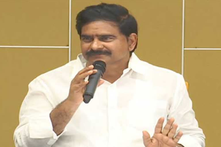 Devineni Uma criticize ycp Government over Polavaram Height