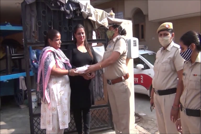 Women police awareness campaign on Durga Shakti app in palwal