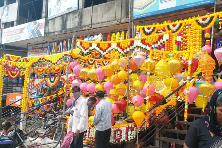 Diwali celebration in Kalaburagi among the corona