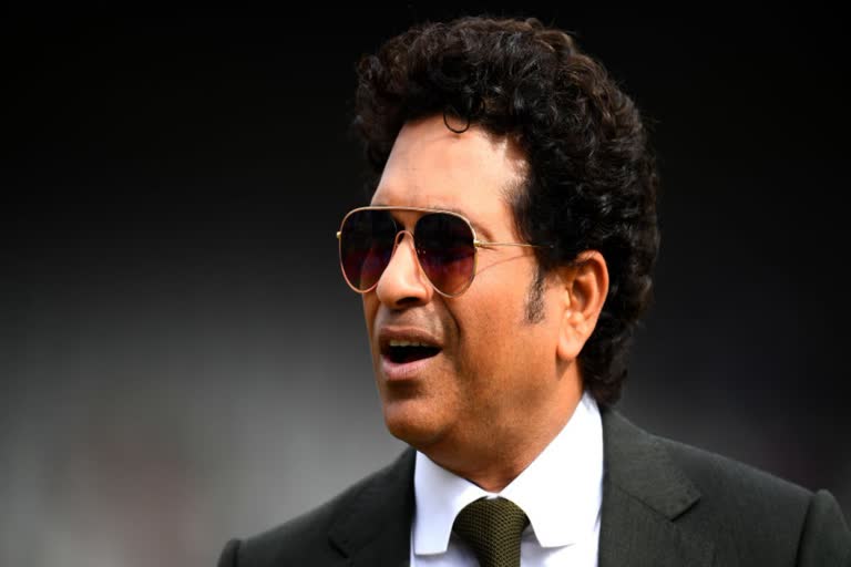 Sachin Tendulkar donated medical equipments to a Assam hospital