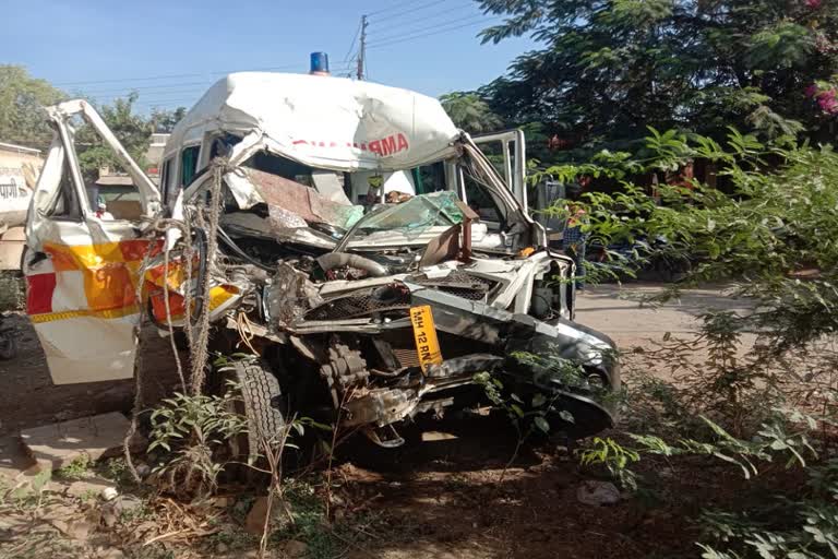 Ambulance accident on Solapur Pune highway 3 killed 13 injured