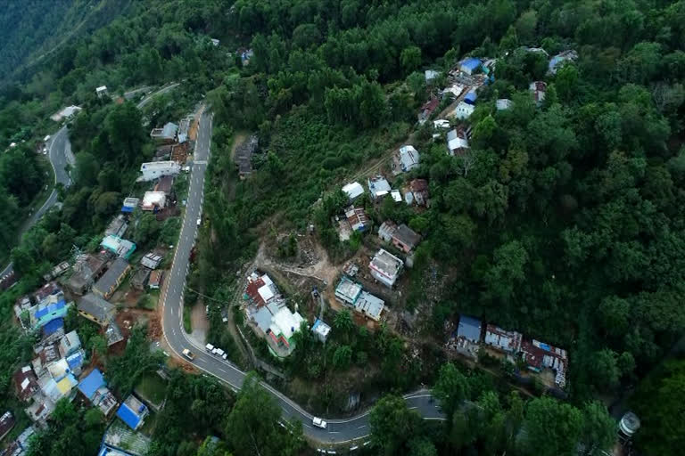 ഇടുക്കി  തെരഞ്ഞെടുപ്പ്  തദ്ദേശ തെരഞ്ഞെടുപ്പ്  ആവേശത്തോടെ മുന്നണികൾ  അതിർത്തി പഞ്ചായത്തുകൾ  യുഡിഎഫ്  യുവജന പ്രസ്ഥാനങ്ങൾ  ഡിവൈഎഫ്ഐ  എൻഡിഎ  idukki  idukki border panchayats  ഇടുക്കി അതിർത്തി പഞ്ചായത്തുകൾ  heat of elections  fronts in enthusiastic  idukki border panchayats elections  elections  udf  dyfi  nda