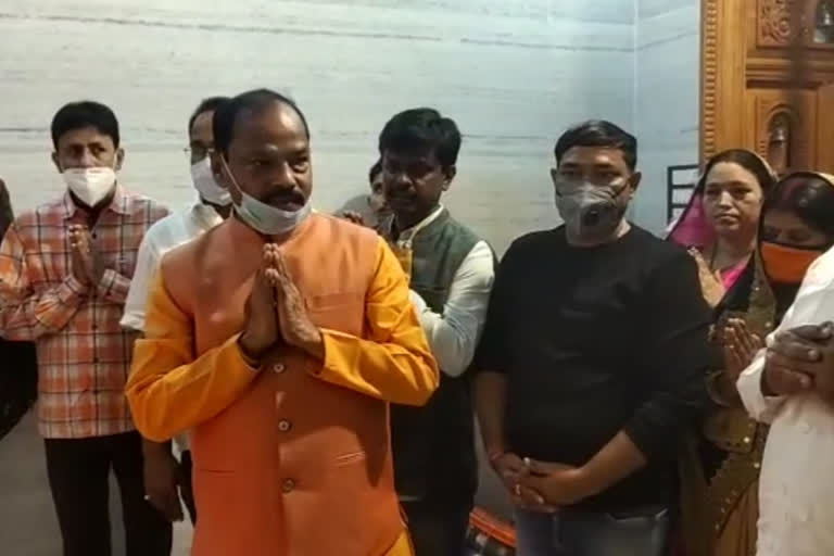 Raghubar Das worshiped at Surya Dham Temple in jamshedpur