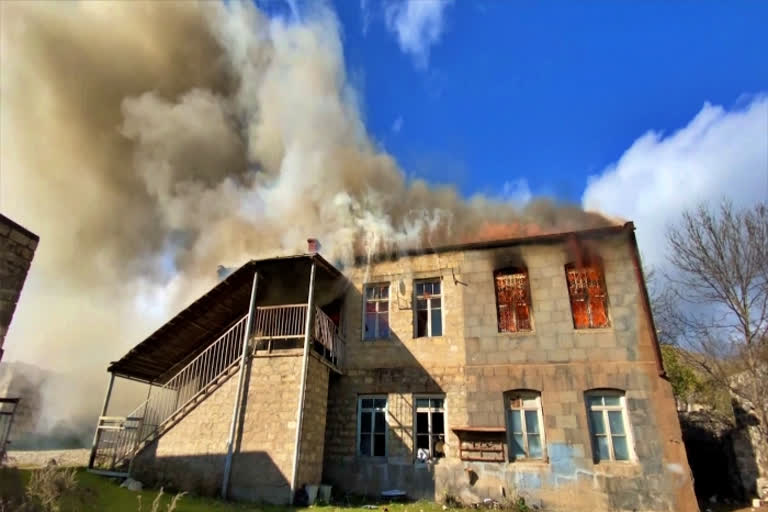 Kalbajar residents burn homes before Azerbaijan handover