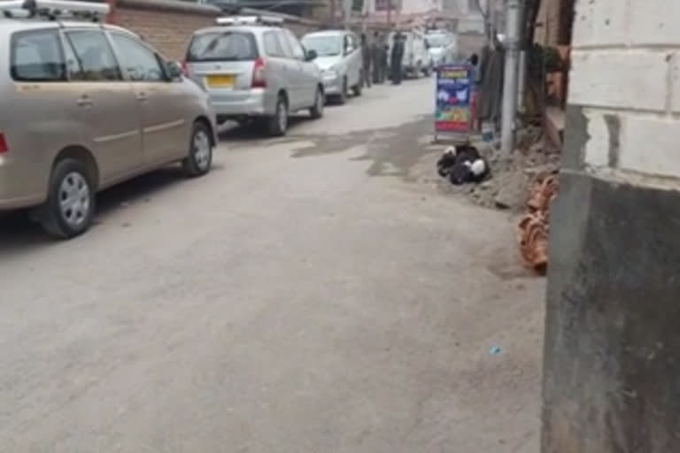 CIK raids several locations in Kashmir's Anantnag district