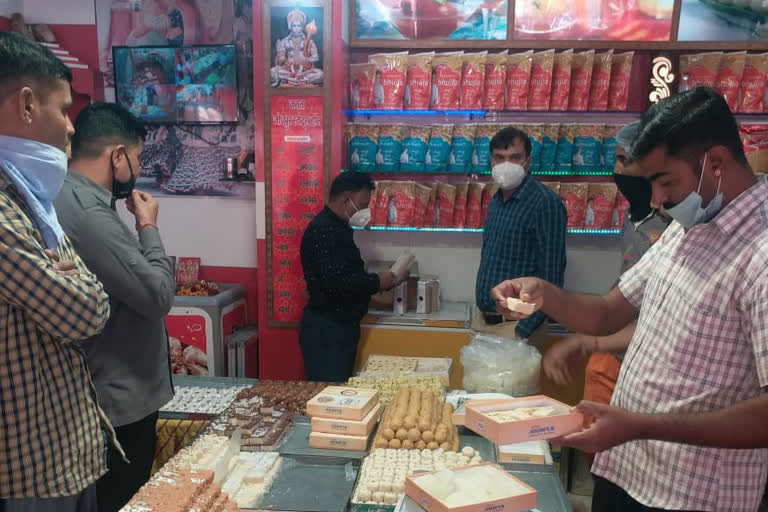 food samples taken in Jaipur, Food Safety Department action, खाद्य सुरक्षा विभाग की कार्रवाई