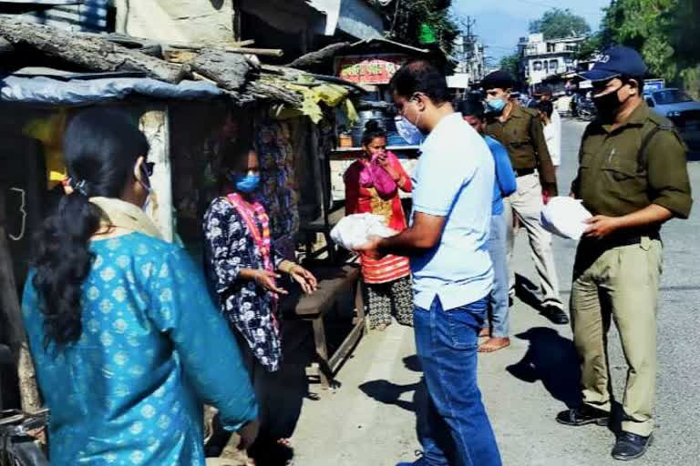 Champawat SDM celebrated Diwali