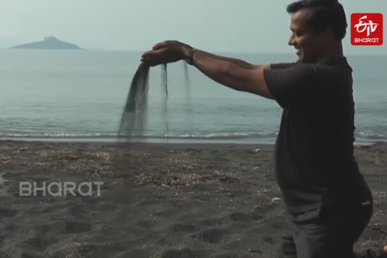 Tilmati Beach in Karnataka is famous for it's black sand