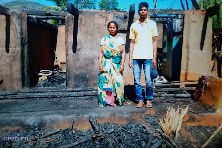 house in the palm burnt down after a shot circuit