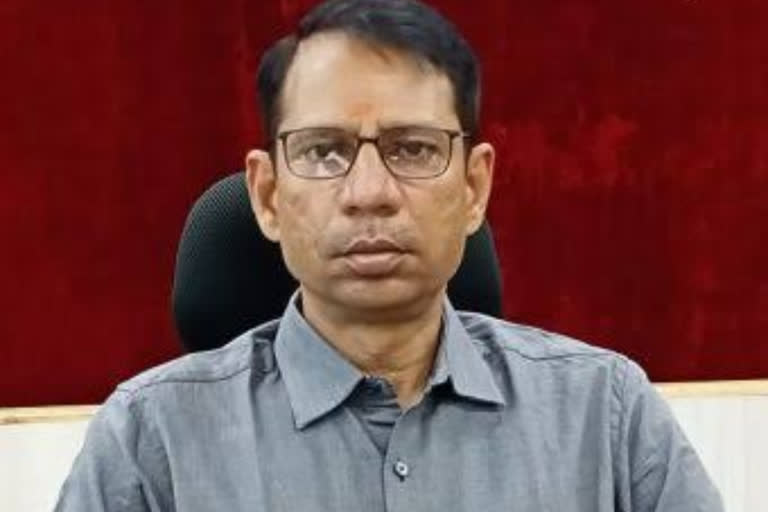 Sanjay Kumar becomes Datia Collector