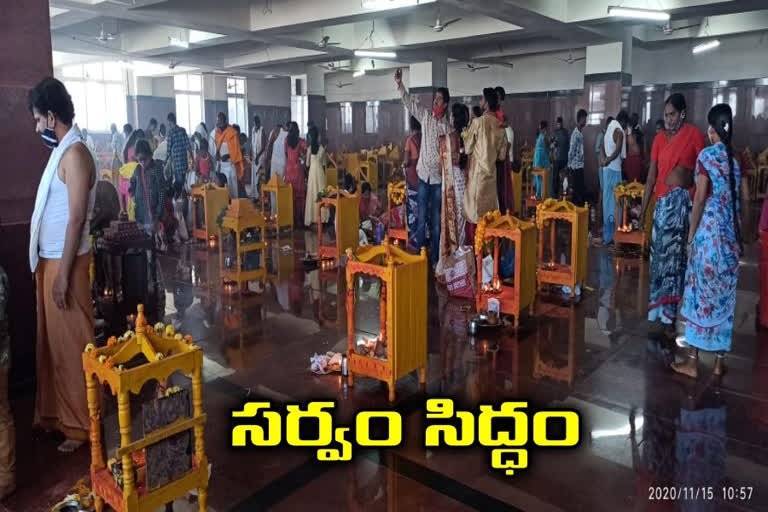 special arrangements in yadadri laxmi narasimha temple for karthika masam