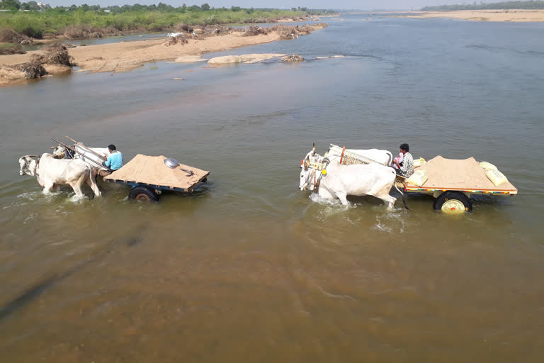 sand problem at munneru due to floods