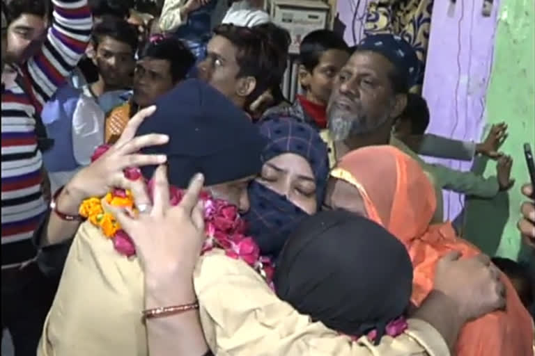 Samasuddin released from Pakistan jail reached his home after 28 years